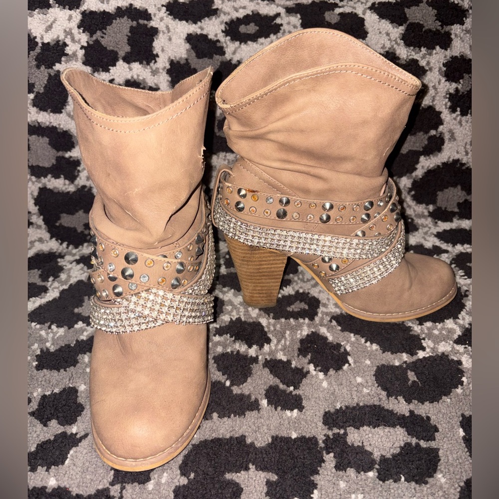 Not Rated bling boots.